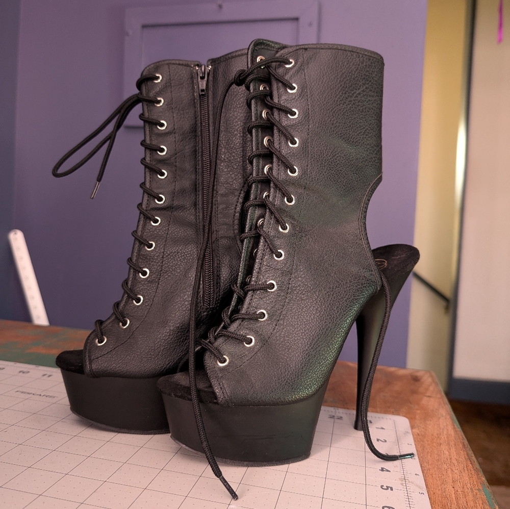 Pleaser Delight-1016 Peep toe sz 8